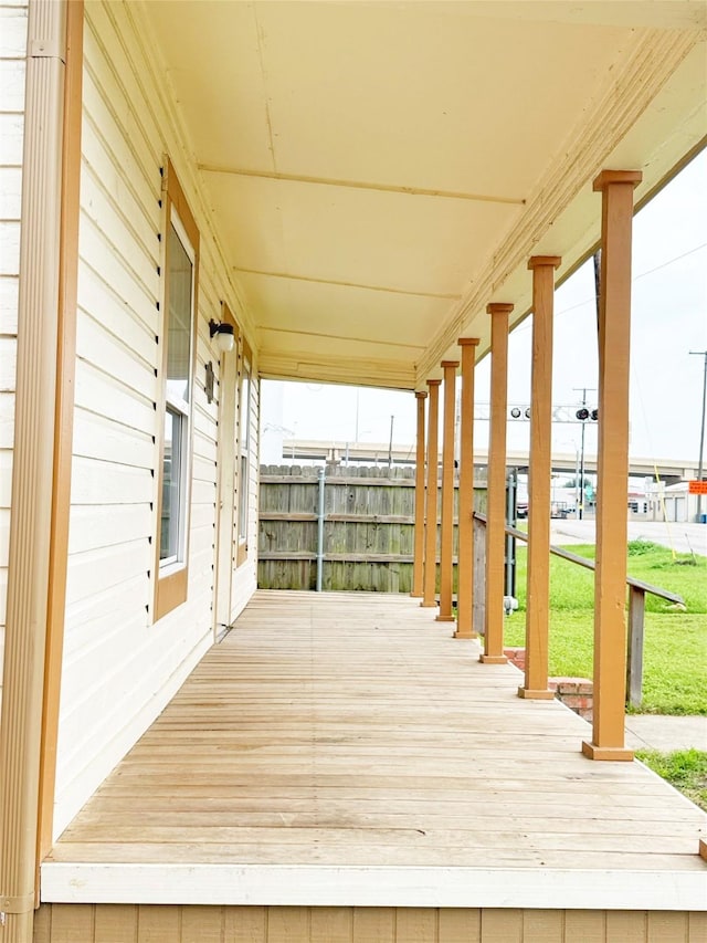 609 Martin Luther King Jr Blvd, Corsicana, TX 75110 - view of wooden porch