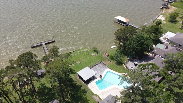 3303 Indian Mound Trl, Crosby, TX 77532 - aerial overview of property's location featuring a pool and a nearby body of water