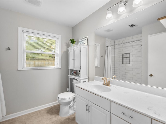 110 Marshall St, League City, TX 77573 - full bath with vanity, toilet, a shower with shower curtain, and baseboards