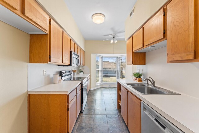 2601 S Broadway St Unit 14, La Porte, TX 77571 - photo 11