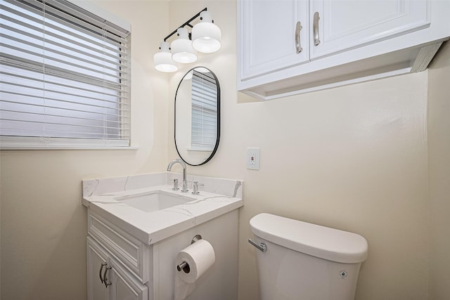 7130 Walkway St, Houston, TX 77036 - half bathroom with toilet and vanity