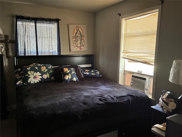 4114 Averill St, Houston, TX 77009 - carpeted bedroom featuring cooling unit