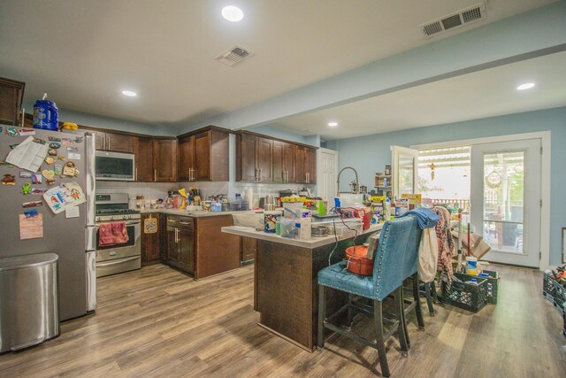 725 Cedar Lawn Dr, Alvin, TX 77511 - photo 20