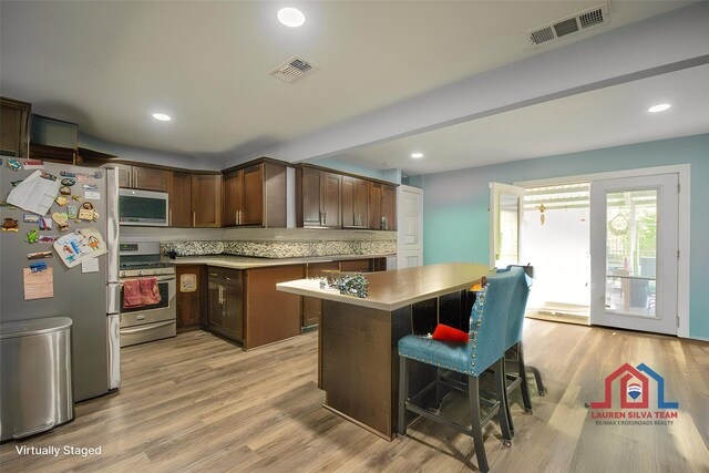 725 Cedar Lawn Dr, Alvin, TX 77511 - photo 3