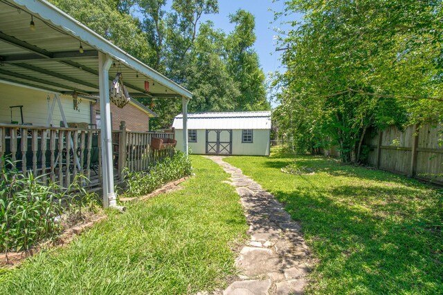 725 Cedar Lawn Dr, Alvin, TX 77511 - photo 11