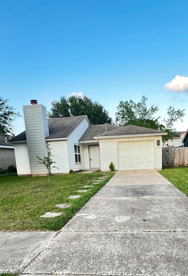 4434 Hawk Meadow Dr, Katy, TX 77449 - photo 1
