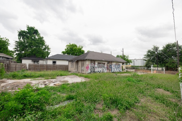 418 Coronado St, Houston, TX 77009 - view of back of house