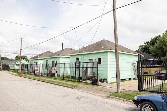 3114 Market St, Houston, TX 77020 - view of building exterior