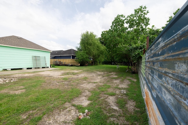 3114 Market St, Houston, TX 77020 - view of yard