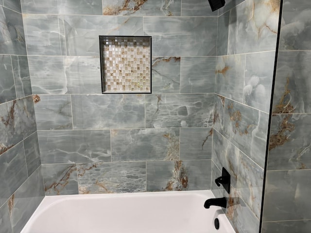 3706 Galway Ln, Houston, TX 77080 - bathroom with shower / bathtub combination