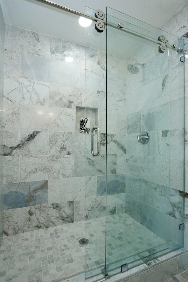 5313 De Lange Ln, Houston, TX 77092 - bathroom with a shower stall