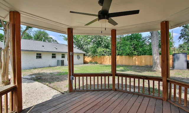 5313 De Lange Ln, Houston, TX 77092 - wooden deck featuring ceiling fan and central air condition unit