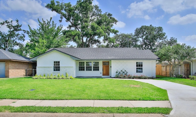5313 De Lange Ln, Houston, TX 77092 - single story home featuring brick siding