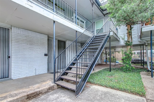 3300 Yorktown St Unit 17, Houston, TX 77056 - view of doorway to property