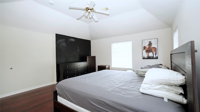 522 Chickory Field Ln, Pearland, TX 77584 - bedroom featuring dark wood finished floors, baseboards, vaulted ceiling, and ceiling fan