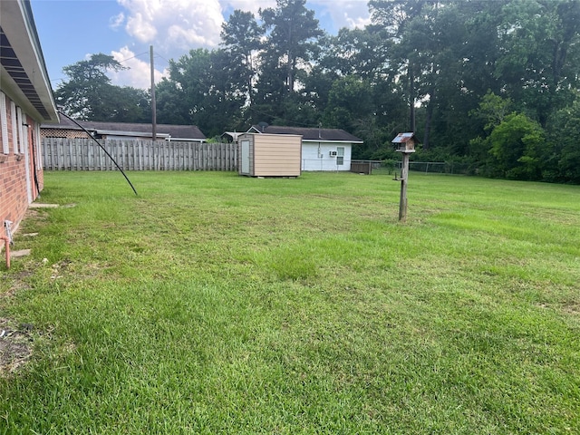 2991 Mimosa Ln, Huntsville, TX 77320 - view of yard
