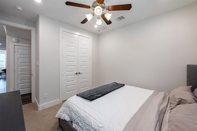 4423 Sterling Heights Ln, Sugar Land, TX 77479 - bedroom featuring light colored carpet, a closet, baseboards, a ceiling fan, and recessed lighting