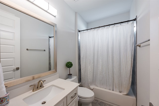 4423 Sterling Heights Ln, Sugar Land, TX 77479 - bathroom with vanity, toilet, and shower / tub combo with curtain