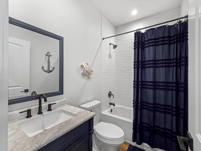 1025 Sunset Cir W, Crystal Beach, TX 77650 - full bath with vanity and shower / bath combo