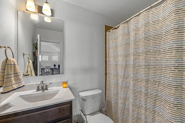 15010 Lake Shore Ave, Mont Belvieu, TX 77523 - full bath with a textured wall, toilet, vanity, a textured ceiling, and curtained shower
