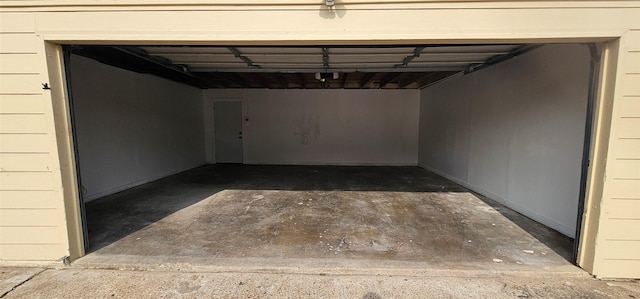 12819 Carvel Ln, Houston, TX 77072 - garage with a garage door opener