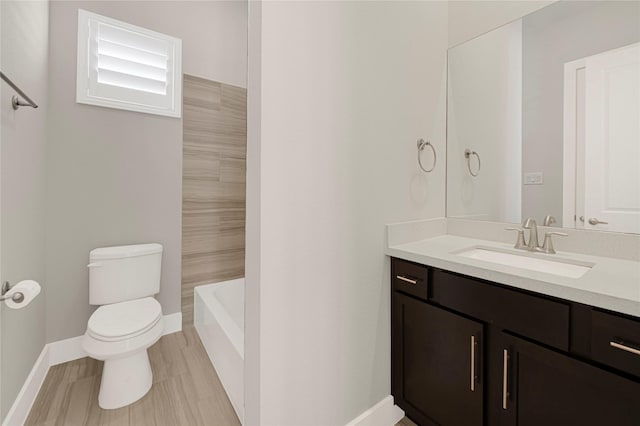 1210 Cedarpost Tree Springs Pl Unit P, Houston, TX 77055 - full bath featuring toilet, vanity, and baseboards