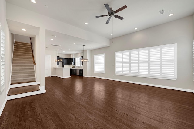 1210 Cedarpost Tree Springs Pl Unit P, Houston, TX 77055 - unfurnished living room with baseboards, recessed lighting, dark wood-style flooring, and a ceiling fan