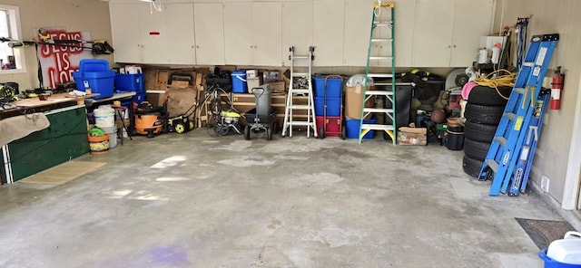 1 Lazy Ln, Bay City, TX 77414 - garage featuring a workshop area