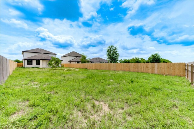 6197 Rd 5503, Cleveland, TX 77327 - view of fenced backyard