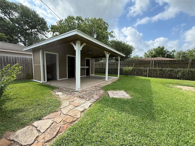 2016 N Tinsley St, Angleton, TX 77515 - view of yard featuring a patio
