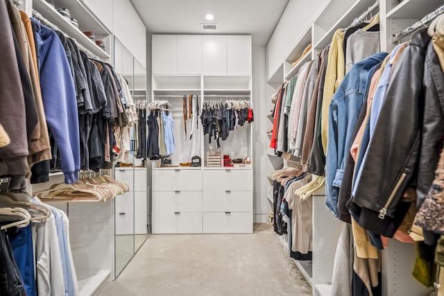 11736 Canyon Ct, Conroe, TX 77385 - view of spacious closet
