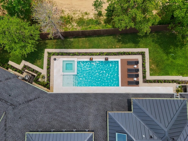 11736 Canyon Ct, Conroe, TX 77385 - aerial view of a pool area