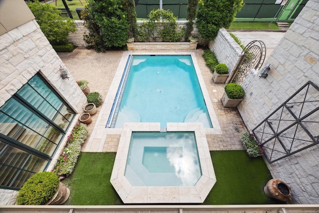 3019 Sunset Blvd, Houston, TX 77005 - view of pool with a patio area