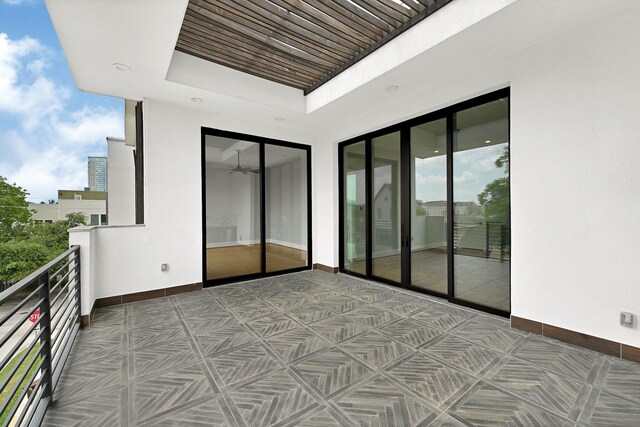 1505 Stuart St, Houston, TX 77004 - view of balcony