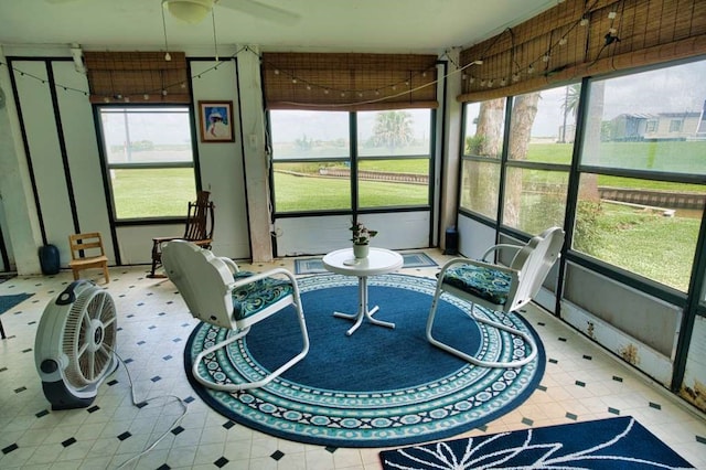 5216 County Road 469 Unit 10, Brazoria, TX 77422 - sunroom / solarium with ceiling fan