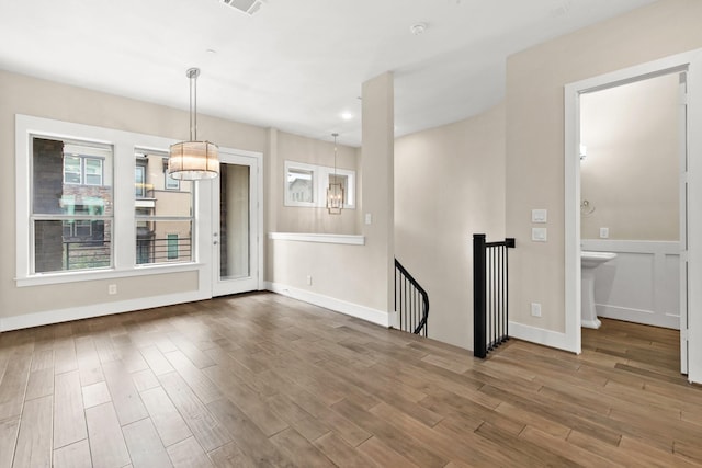 2653 Fountain Key Blvd, Houston, TX 77008 - empty room with wood finished floors and baseboards