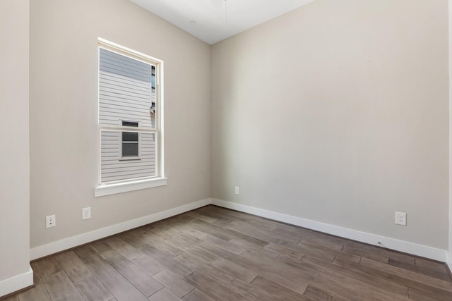 2653 Fountain Key Blvd, Houston, TX 77008 - unfurnished room with wood finished floors and baseboards