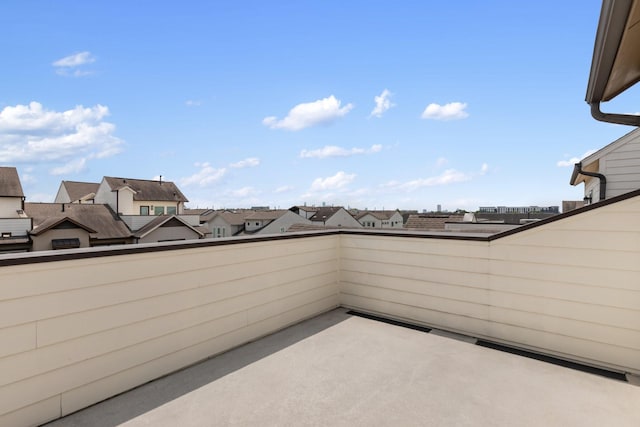 2653 Fountain Key Blvd, Houston, TX 77008 - view of patio / terrace with a residential view and a balcony