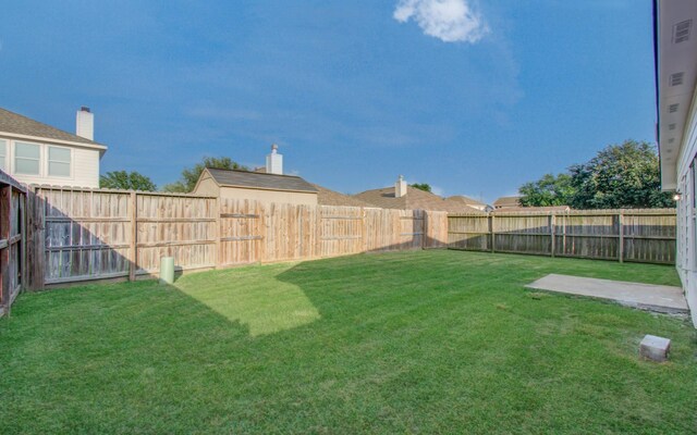 4506 Knights Ct, Baytown, TX 77521 - view of yard