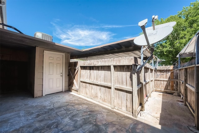 3968 Belle Park Dr, Houston, TX 77072 - view of garage