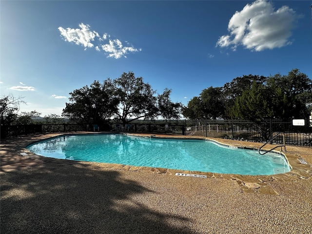 1328 Lakepark Dr, Lakehills, TX 78063 - view of community pool