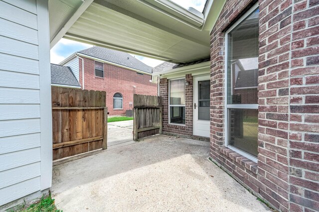 2604 Sunday House Ct, Pearland, TX 77584 - view of patio / terrace
