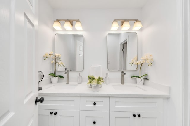 3707 Kingston Vale Dr, Houston, TX 77082 - bathroom featuring double vanity