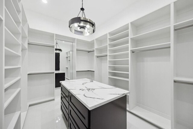 3379 Tampa St, Houston, TX 77021 - spacious closet featuring a chandelier