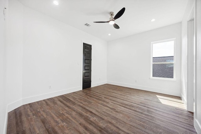 3379 Tampa St, Houston, TX 77021 - unfurnished room featuring a ceiling fan, wood finished floors, baseboards, and recessed lighting
