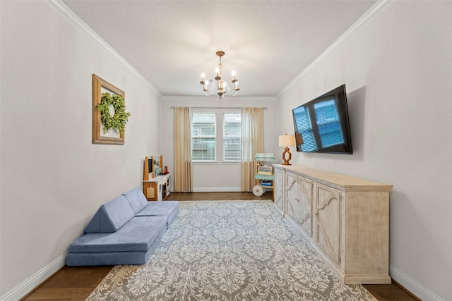 18731 Pilot Knolls Dr, Cypress, TX 77433 - living area featuring a chandelier, crown molding, wood finished floors, and baseboards