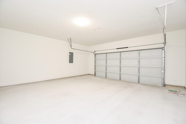 6718 Utah St, Houston, TX 77091 - garage featuring electric panel