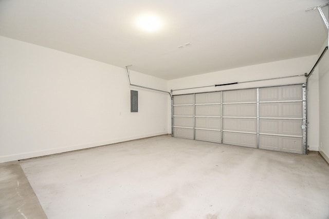 6727 Utah St, Houston, TX 77091 - garage featuring electric panel and baseboards
