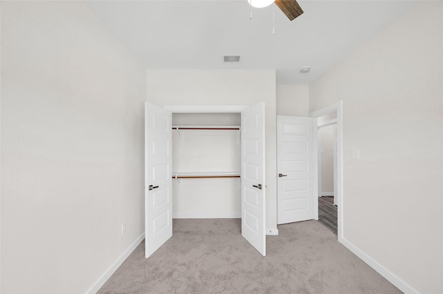8022 Yoe St, Houston, TX 77078 - unfurnished bedroom with carpet floors, a closet, and ceiling fan