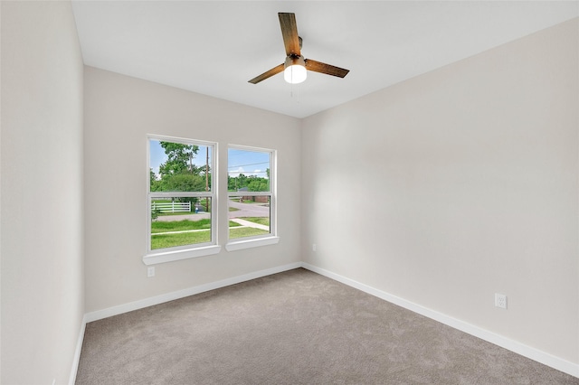 8022 Yoe St, Houston, TX 77078 - empty room with carpet flooring and ceiling fan